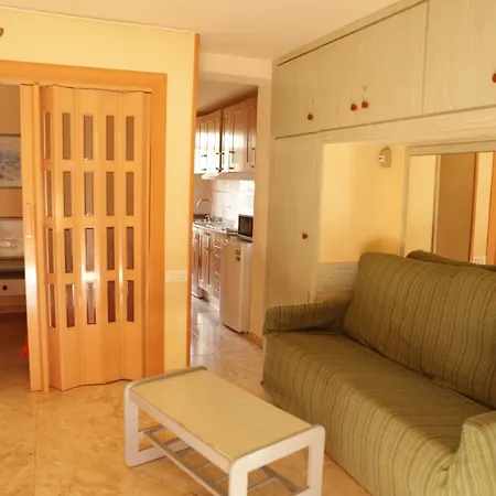 Bermudas-turis * Benidorm