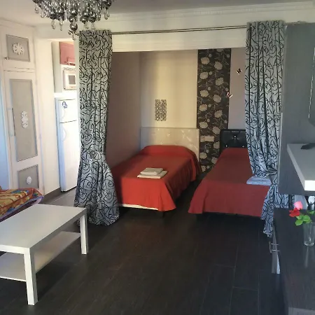 Bermudas-turis * 貝尼多姆